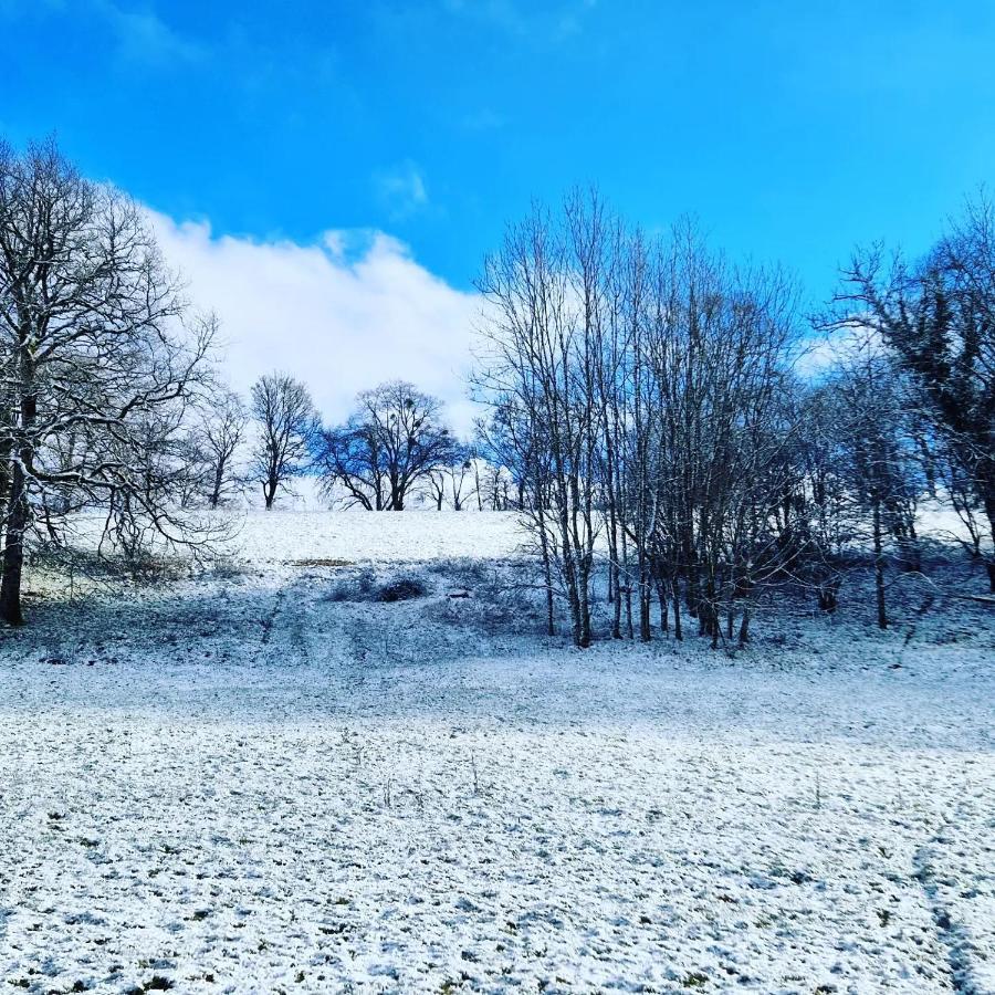 Calme Et Chaleureux Gite De Campagne. Voiteur ภายนอก รูปภาพ